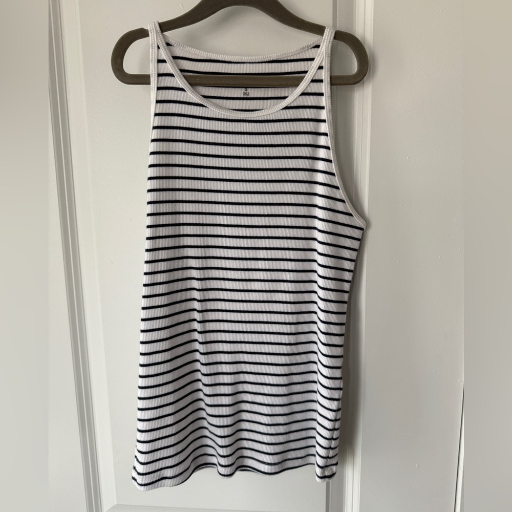 Abercrombie & Fitch navy and White Striped tank